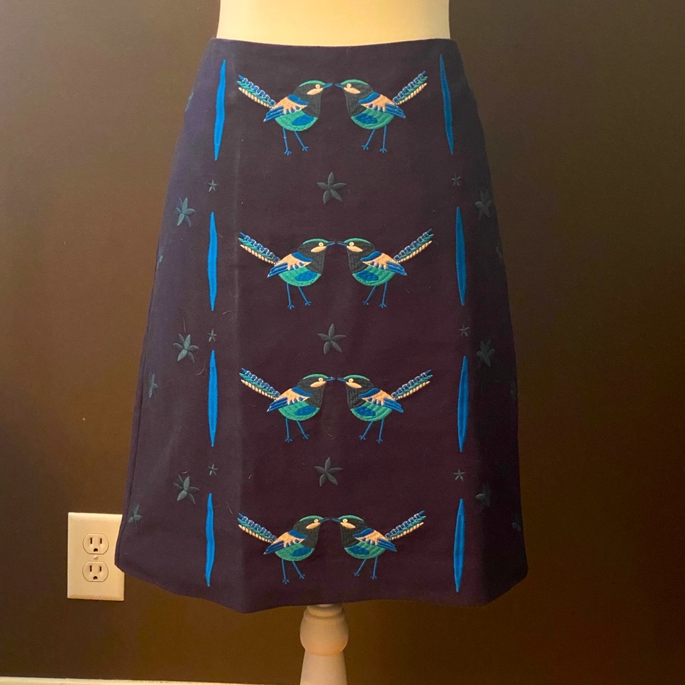 Boden embroidered skirt with birds and flowers.